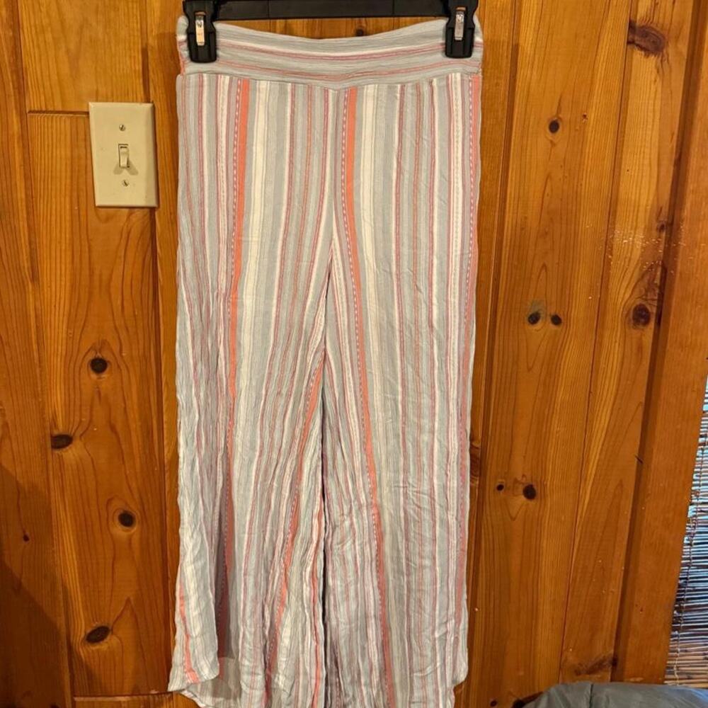 Striped flowy pants